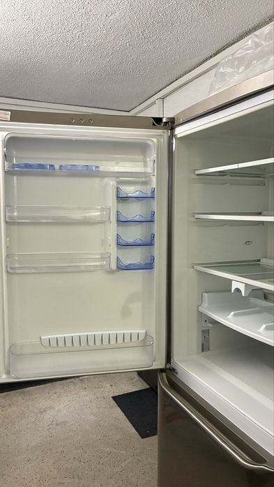 Хладилник Аристон No frost - има проблем
