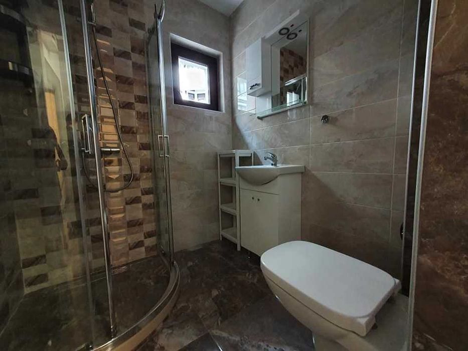 Дава се под наем Двустаен апартамент в с. Левски, Област Варна - 70 кв.м за 418.71 € - Снимка #14