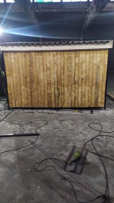 Вольеры , строительные леса и столы