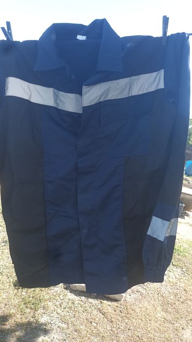 Спецовкий одежда ботинкий дождевик  жилеты