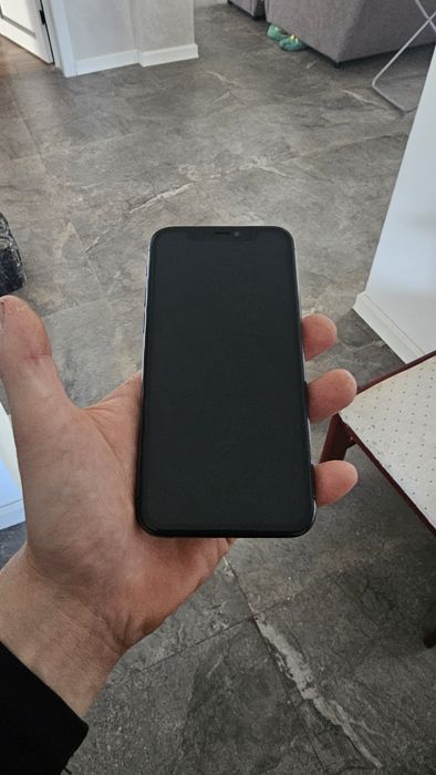 Продам iPhone 11 Pro 64GB
