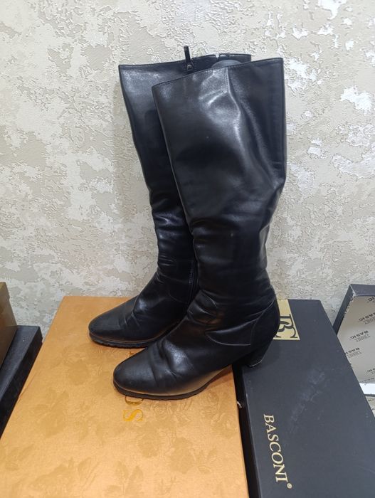 Продам женскую обувь