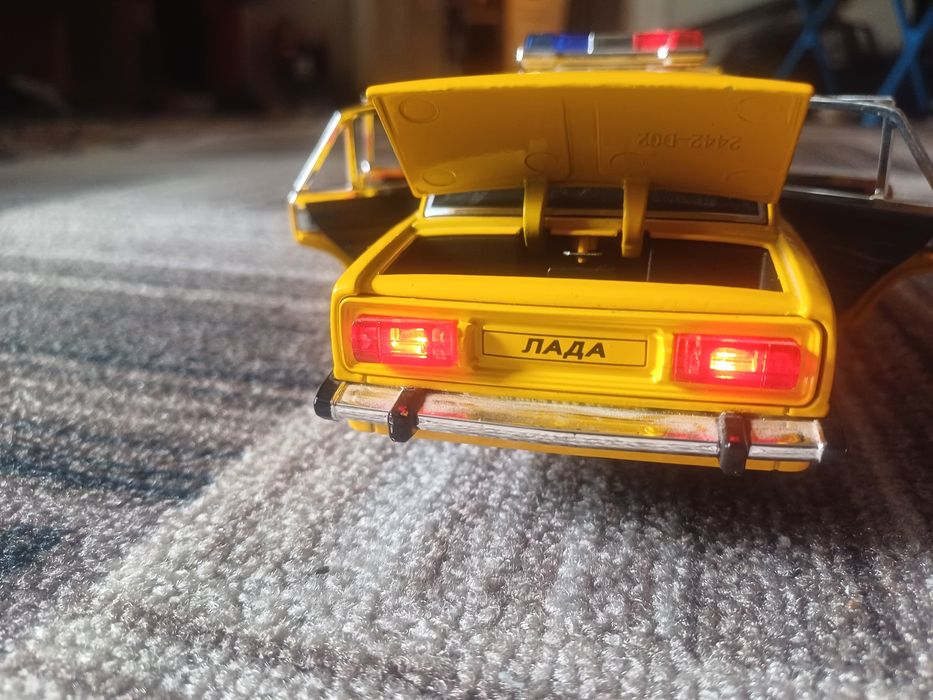 Коллекционая машинка