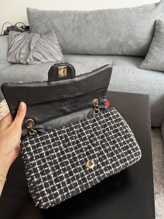 Чанта Chanel с дълга дръжка