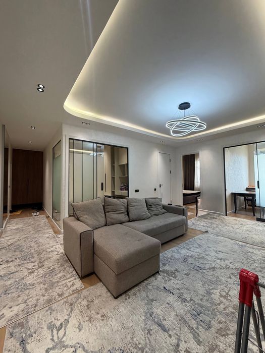 Юнусабод 11.кв CamfortHouse 3/10/10 65.кв Срочно