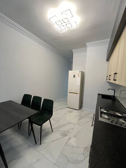 Своя Продается Квартира Новостиройка 3/6/8 . Улица Мукимий Хамза