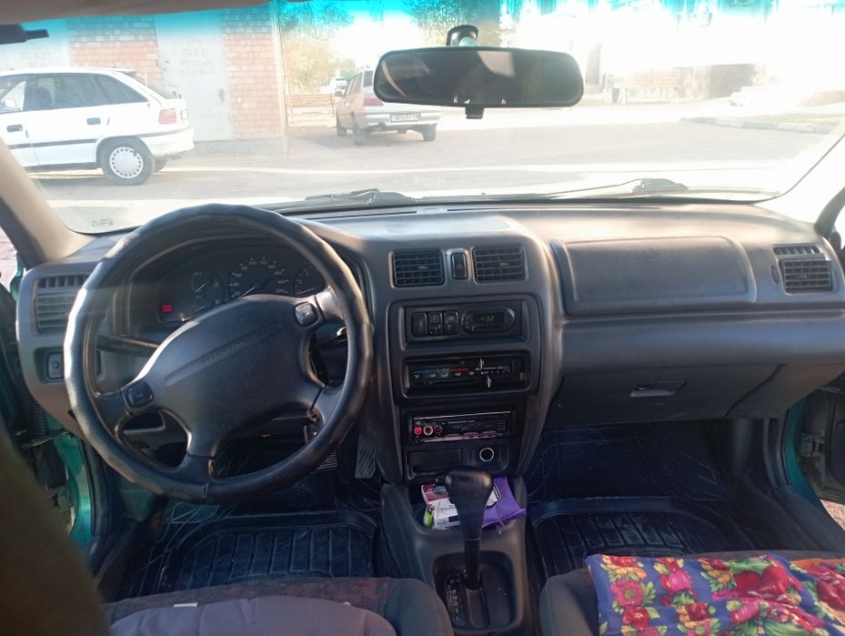 Mazda  sedan karopka avtomat