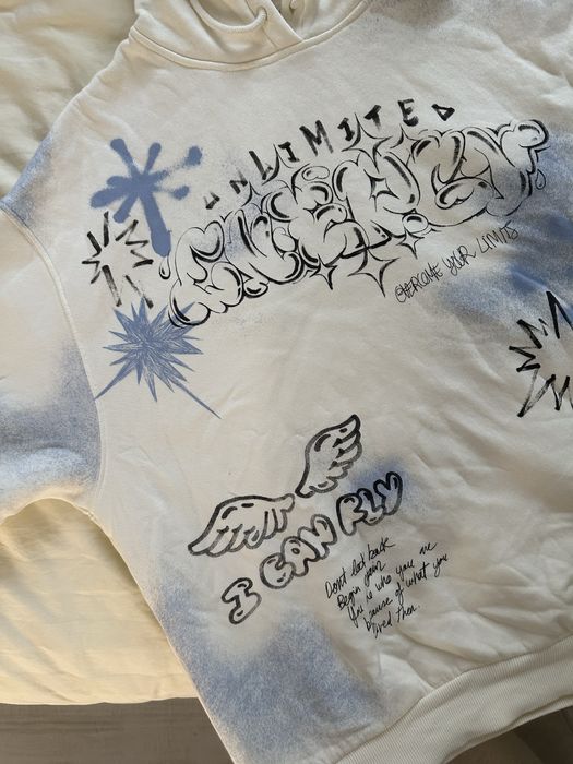 Суитшърт Bershka Hoodie