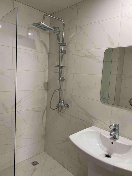 Дава се под наем Четиристаен апартамент в Варна, Бриз - 165 кв.м за 1300 € - Снимка #11