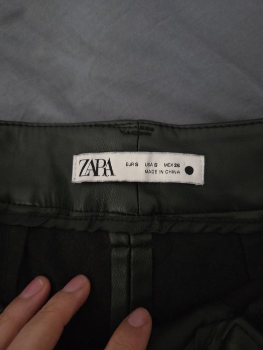 Панталон, бюстие, кожен панталон Zara