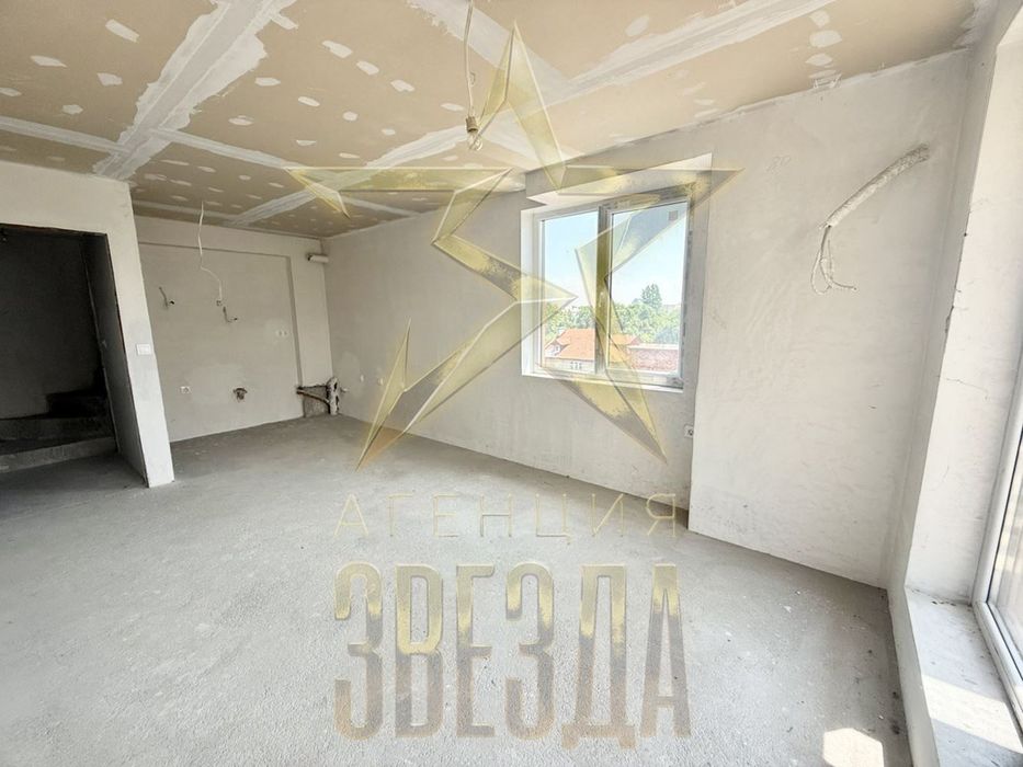 Продава се Многостаен апартамент в Пловдив, Кючук Париж - 270 кв.м за 1141 €/кв.м - Снимка #3