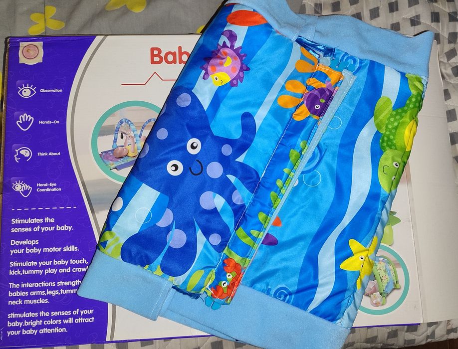 Развивающий коврик для малышей