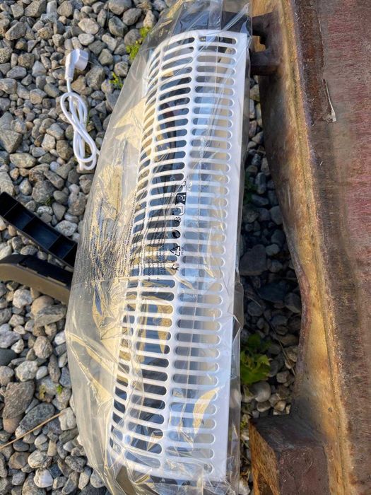 Radiator electric Kamberg - 3 niveluri de putere cu termostat - Încălzire silențioasă și rapidă, cu consum redus - 2000 W - Alb
