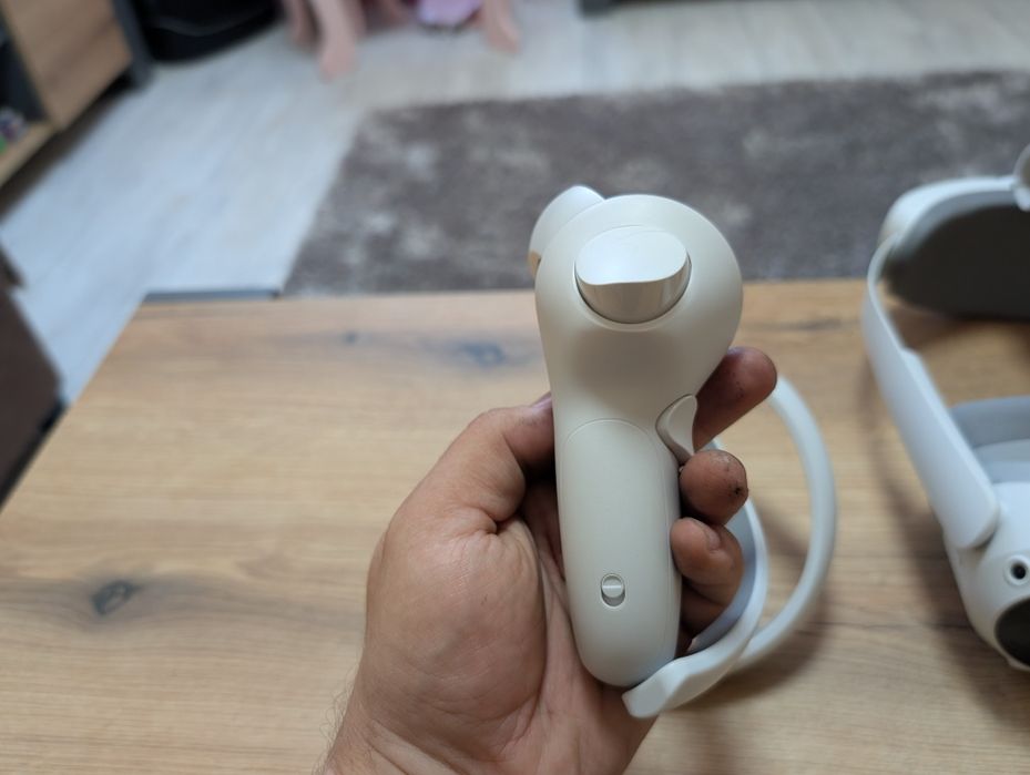 VR headset Pico 4