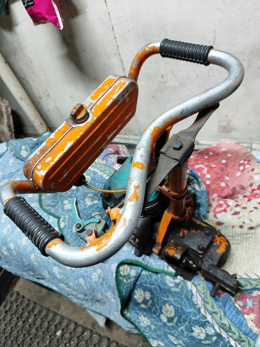 Продам пилу УРАЛ 2 Т