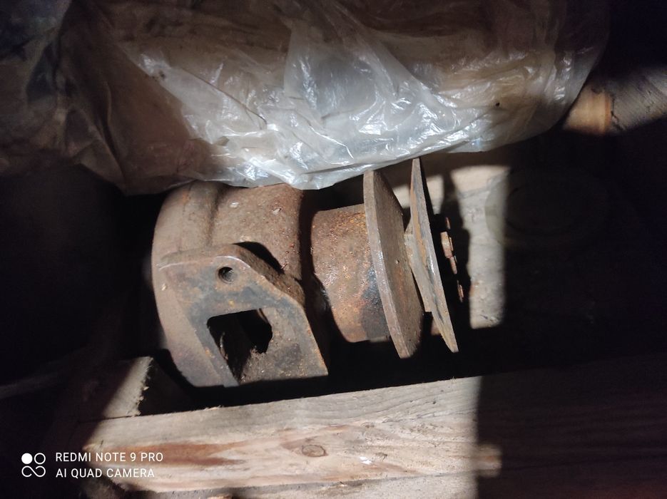 Продам компрессор воздушный