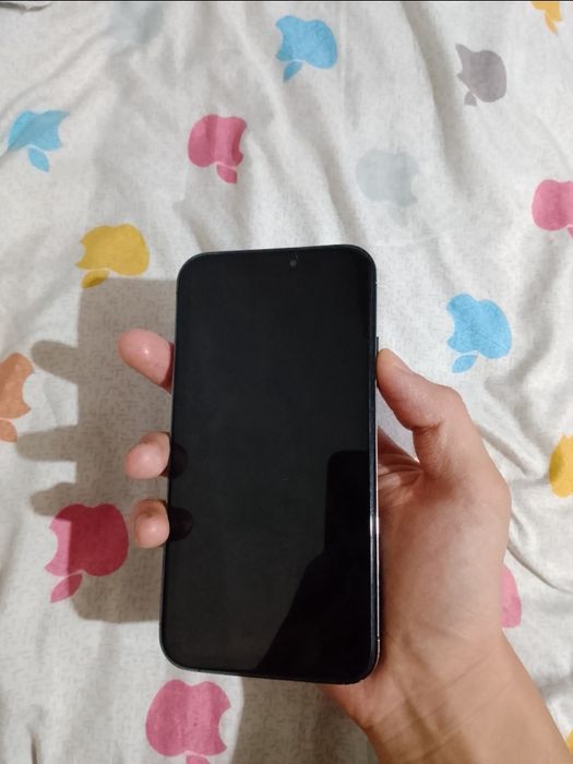 iPhone XR 13 pro korpus quyilgan