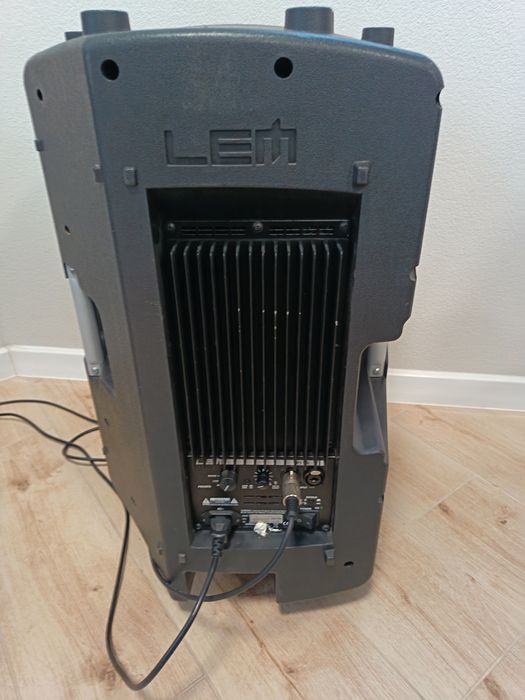 Behringer stație amplificare mixer și boxe active Lem