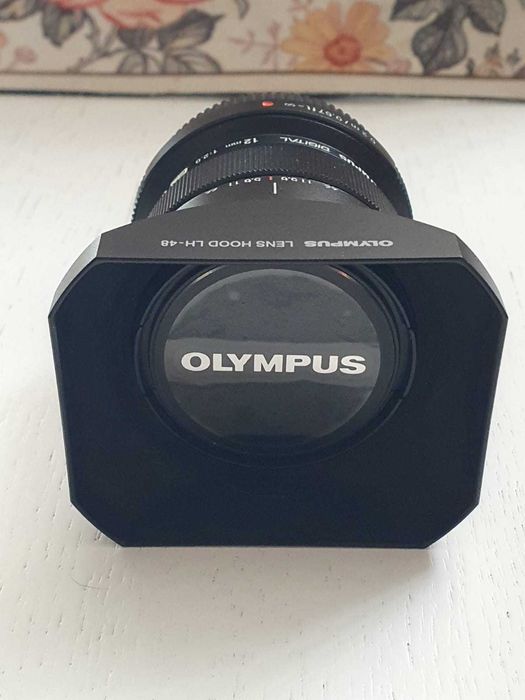 vand obiectiv olympus 12 mm fix