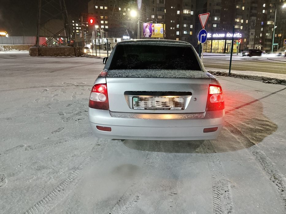 Приора седан 10г.