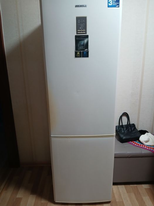 Холодильник Самсунг