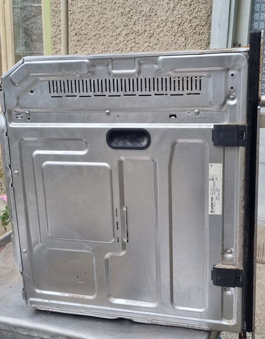 Фурна Аристон за вграждане