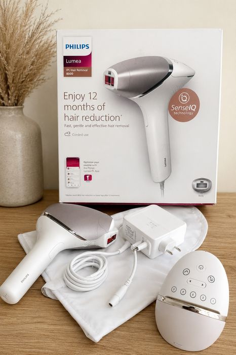 Фотоепилатор Philips Lumea IPL 8000 SenseIQ