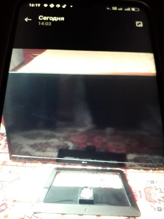 Продам телевизор