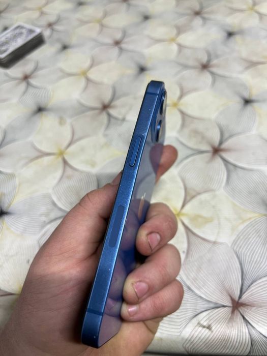 Продам айфон 13 512 гб срочно