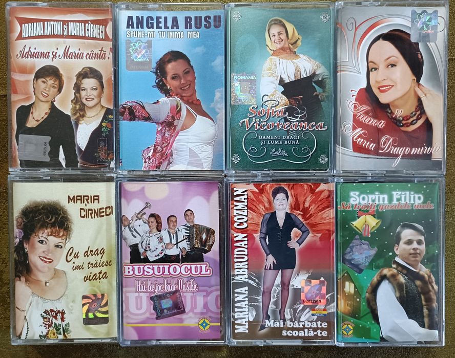 8 Casete cu muzică populară