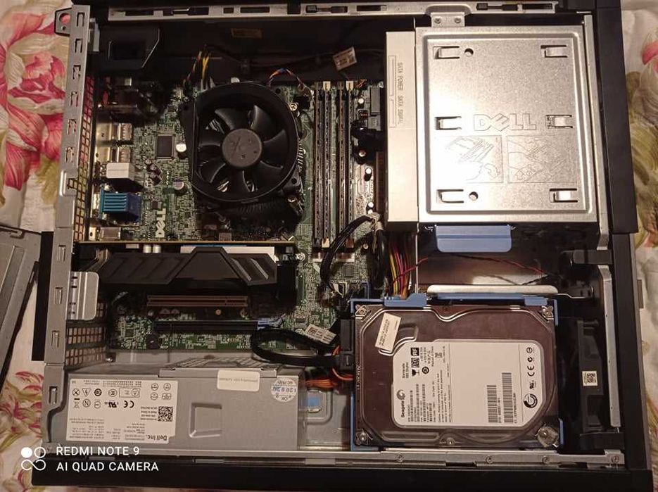 Отличен, компактен, бърз gaming/office компютър Dell