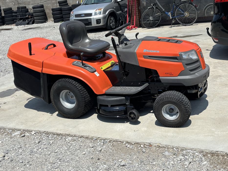 Тракторна косачка Хускварна CTH 171 17HP