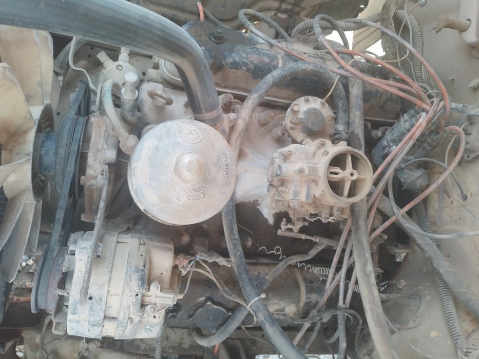 Gaz 53mashinasi sotiladi