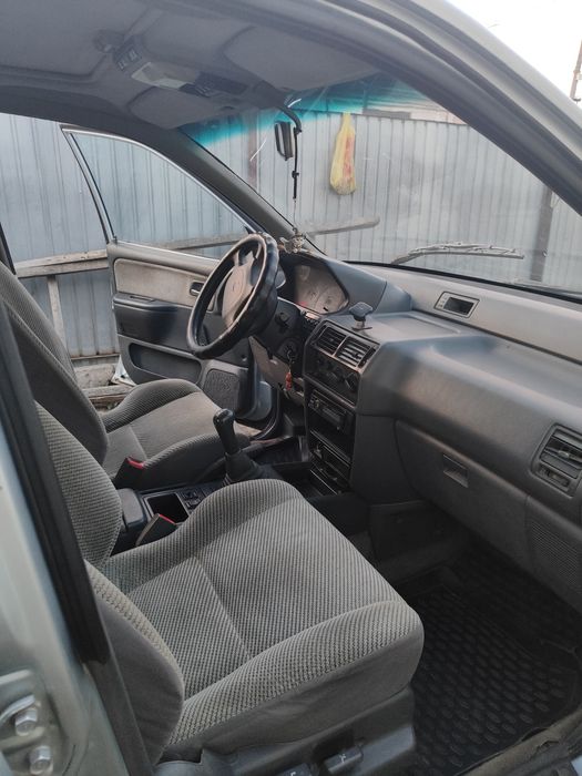 Mitsubishi space wagon 1.8