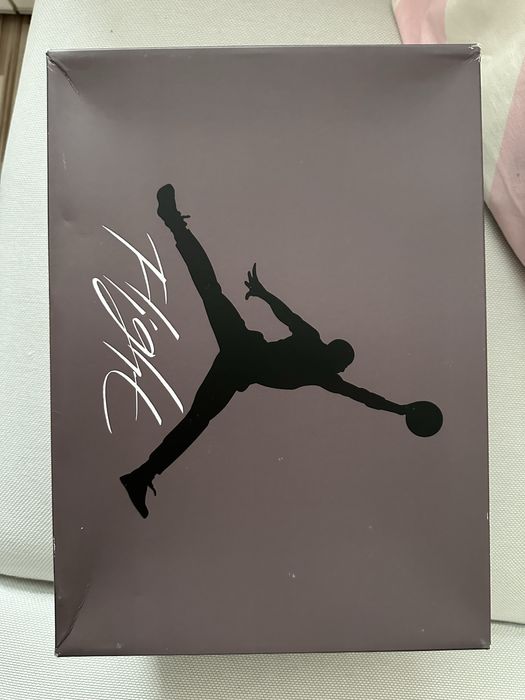 Air Jordan 4 Retro A Ma Manière Violet Ore