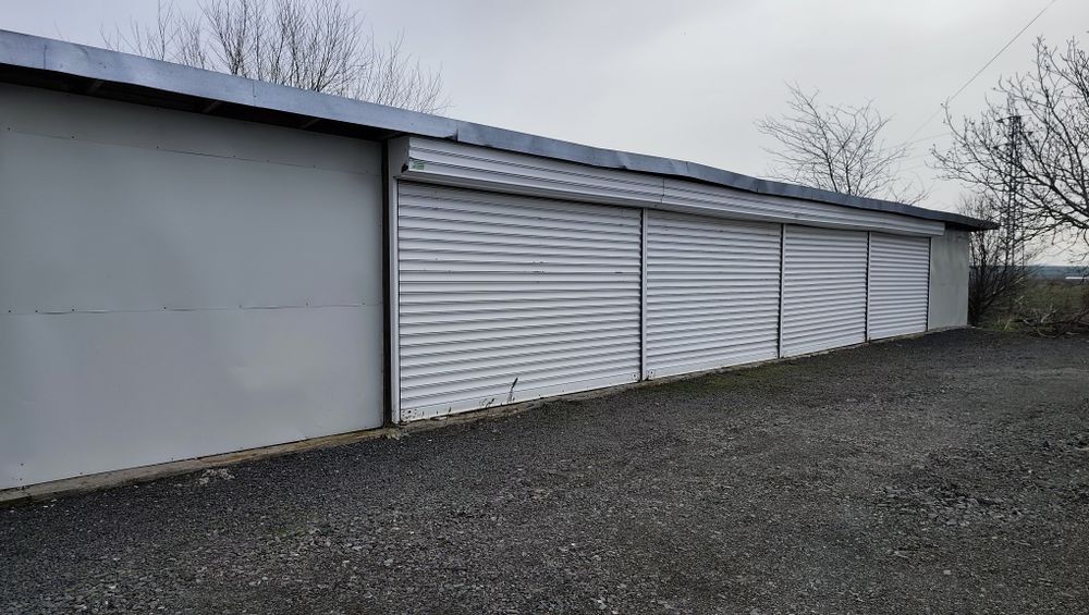 Помещение,склад,гараж под наем с.Лъка