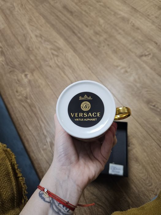 Cana din portelan, 300 ml, Virtus Alphabet B - Versace