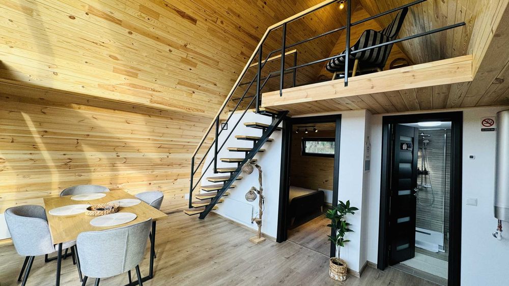 Cabana A-Frame Bangkok, capacitate 4 persoane, cu jacuzzi și saună