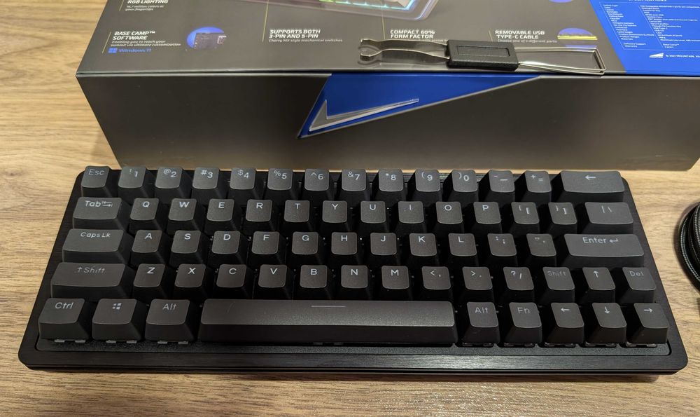 Механична клавиатура Mountain Everest 60 RGB с Linear 45 Speed суичове