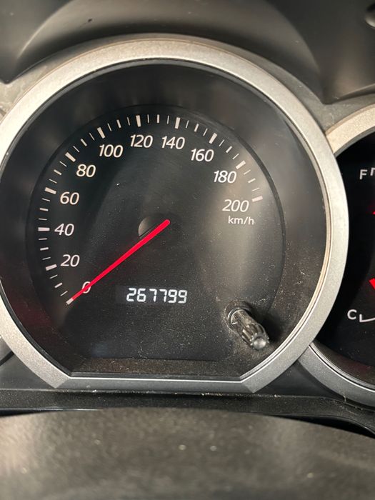 Suzuki Grand Vitara 2.0 140кс