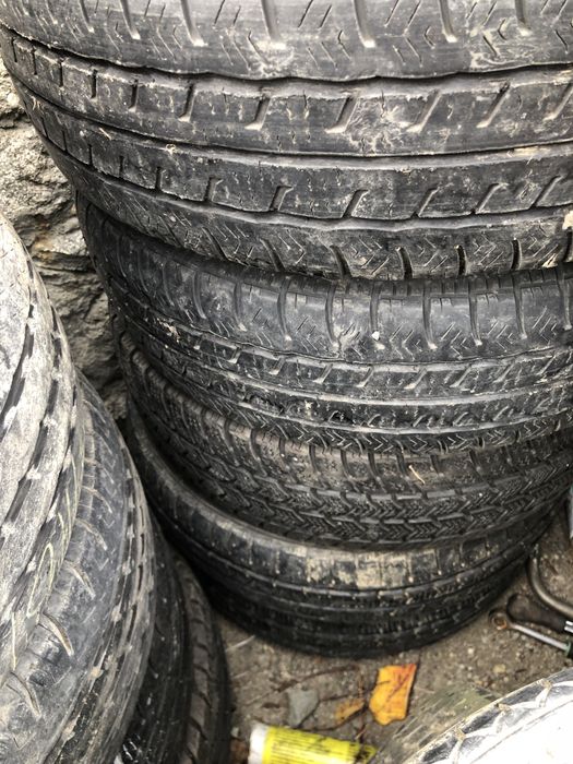 Cauciucuri 195 79 15 C si 225 70 15 C