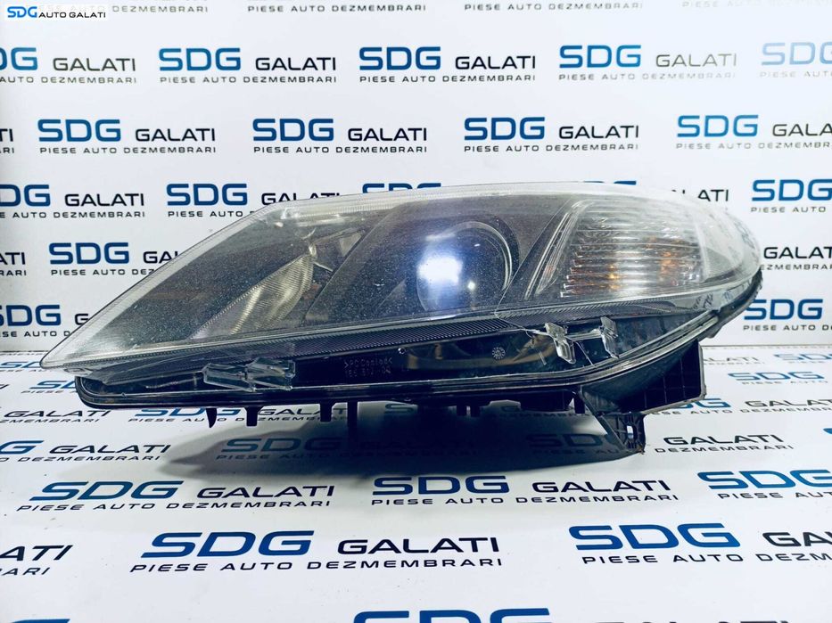 Far Stanga cu Lupa FARA Xenon Saab 93 9-3 2008 - 2012 Cod P12842043 [L1563]
