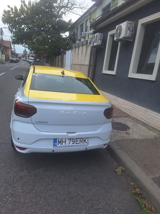Vând Logan 3 2024 full, 63000km