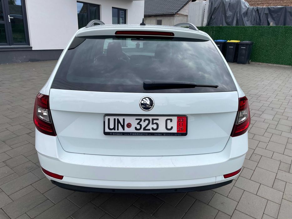 SKODA Octavia 2017 — imagine 4