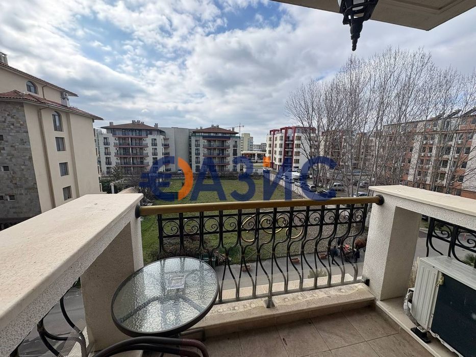 Продава се Двустаен апартамент в к.к. Слънчев бряг - 48 кв.м за 1052 €/кв.м - Снимка #5