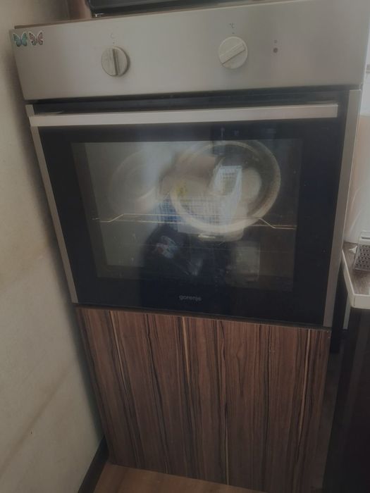 Продаётся духовой шкаф