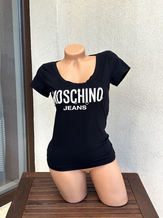 Дамска тениска Moschino Jeans (Made in Italy) - размер М, Оригинална