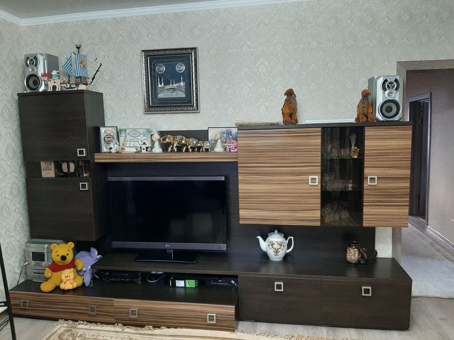 Продам стенку-горку