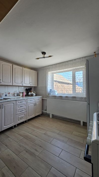 Продается 4 комн.дом район Нахаловка