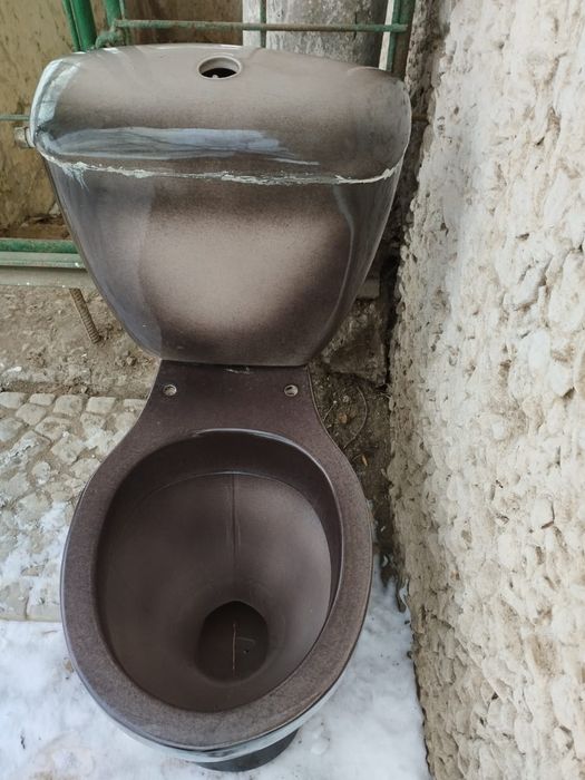 Продам унитаз б/у